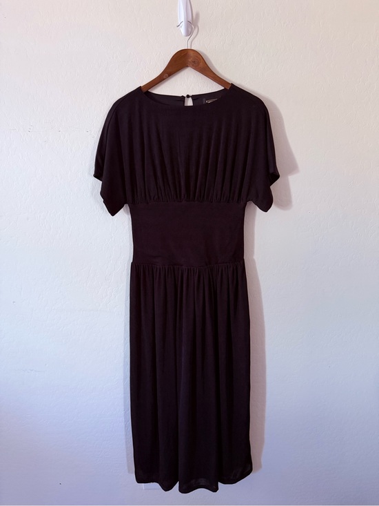 Alexia Admor Dresses & Skirts - Alexia Admor Black Midi Dress Ruched Waist Dolman Sleeve Small